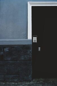 Read more about the article Best Locksmith Near Me for Lockouts by Lock Champions