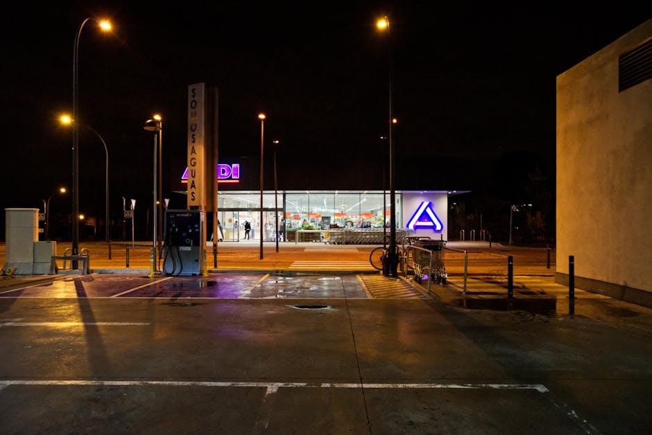 How Nighttime Locksmith Services Ensure Safety and Convenience