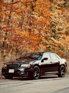 Read more about the article Mobile Auto Locksmiths in Maple Grove – We Come to You